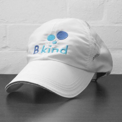 A white hat with the word " blind ".