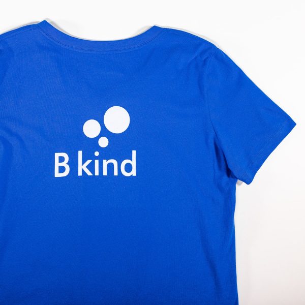 A blue t-shirt with the word " b kind ".